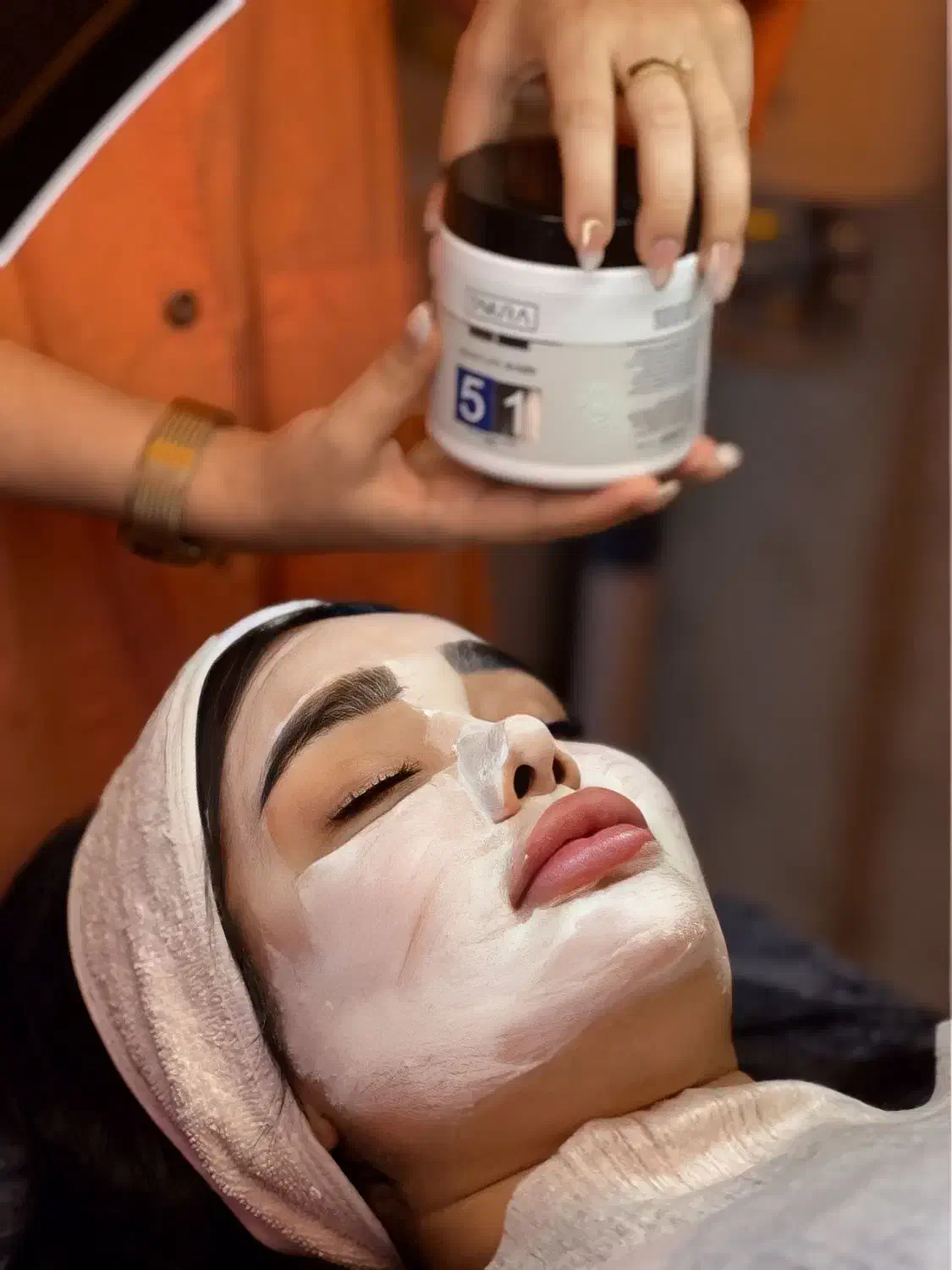 آموزش فشیال و درمان جوش، لک و تیرگی با فشیال تخصصی|خدمات آموزشی|بندر امام خمینی, |دیوار