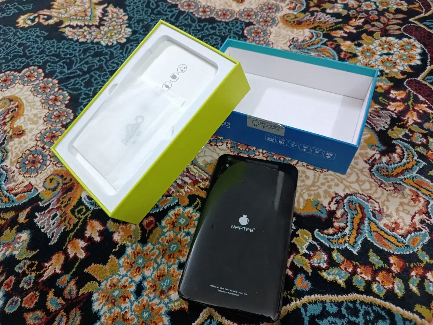 تبلت|تبلت|مشهد, گاز|دیوار