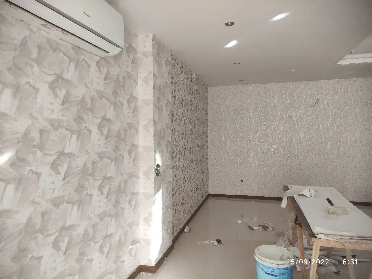 نصاب و نصب وفروش کاغذ دیواری و برچسب|خدمات پیشه و مهارت|مشهد, شاهد (شهرک غرب)|دیوار