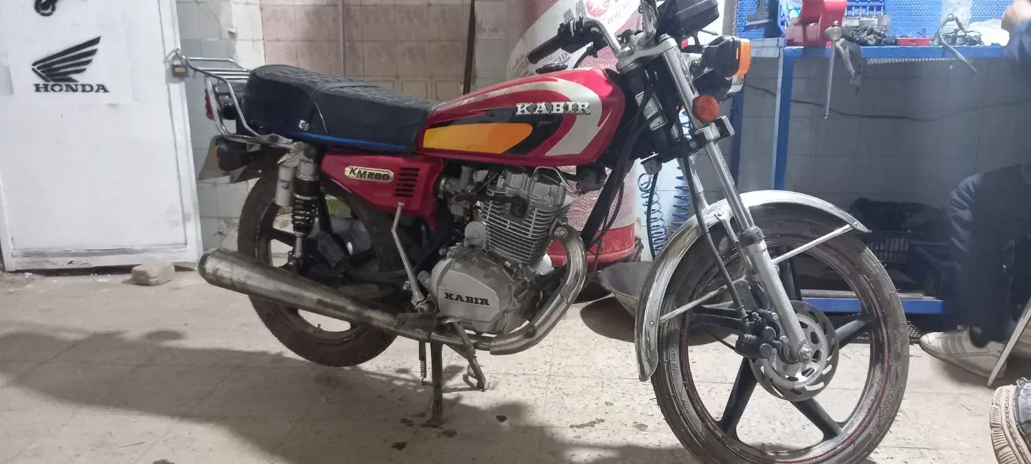 هندا۲۰۰|موتورسیکلت|قزوین, |دیوار