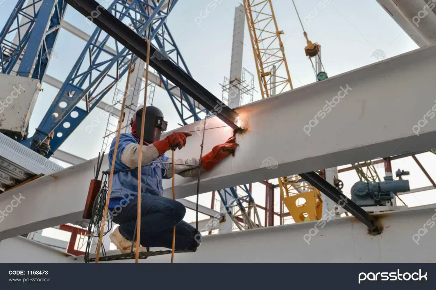 جوشکاری دوستانه همراه با۲۰٪تخفیف برای مشتریان|خدمات پیشه و مهارت|لنگرود, |دیوار