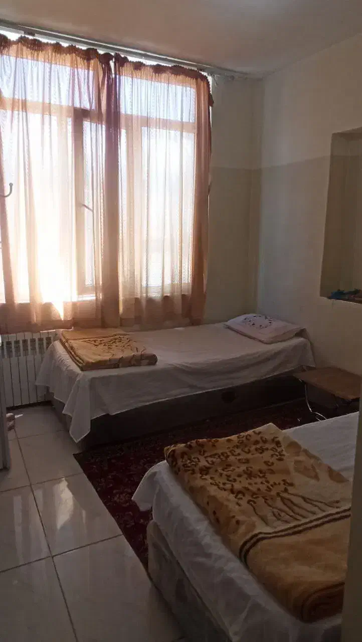 یک نفر آقای بازنشسته جهت کار خدمات مهمانپذیر|استخدام سرایداری و نظافت|ارومیه, |دیوار