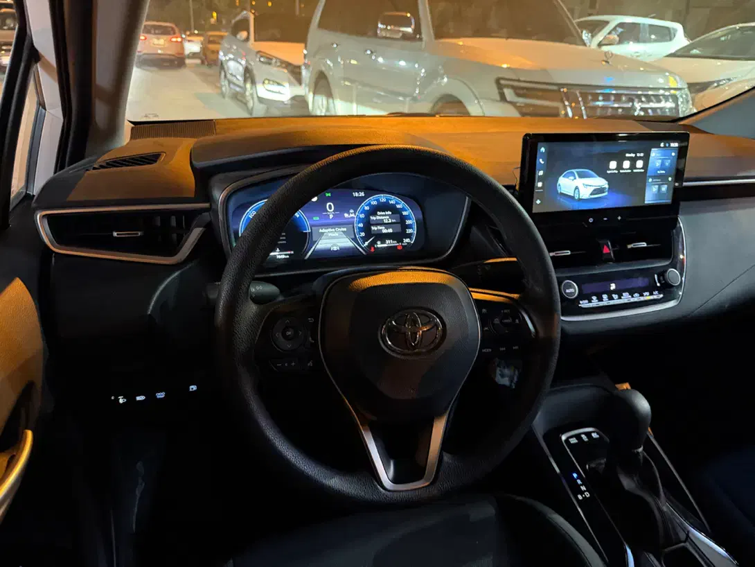 تویوتا لوین ۲۰۲۴ کارکرده|خودرو سواری و وانت|کیش, |دیوار