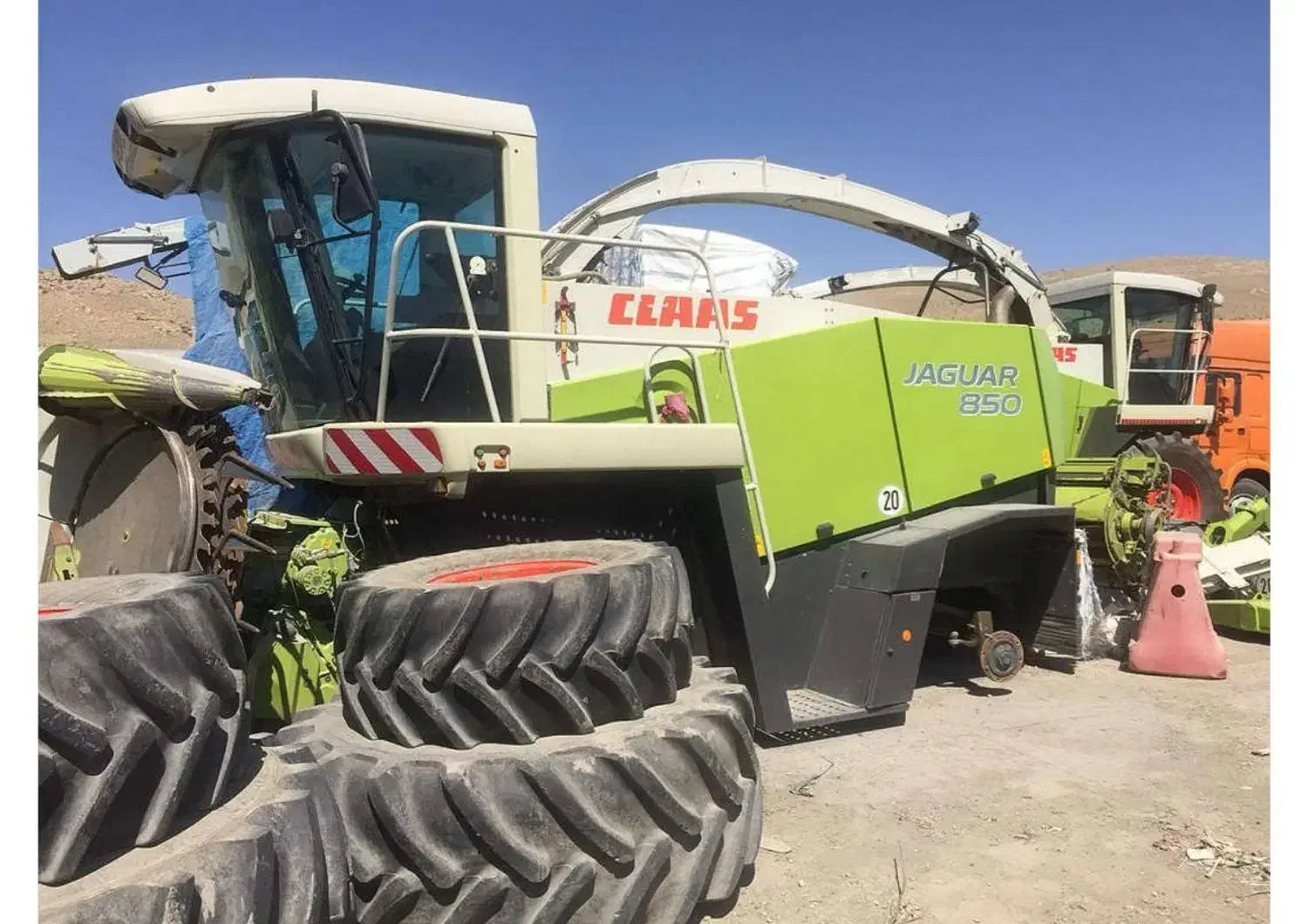 فروش چاپر ذرت صفرکیلومتر CLAAS 850 JAGUAR آلمان|ماشین‌آلات صنعتی|اهواز, سید خلف|دیوار