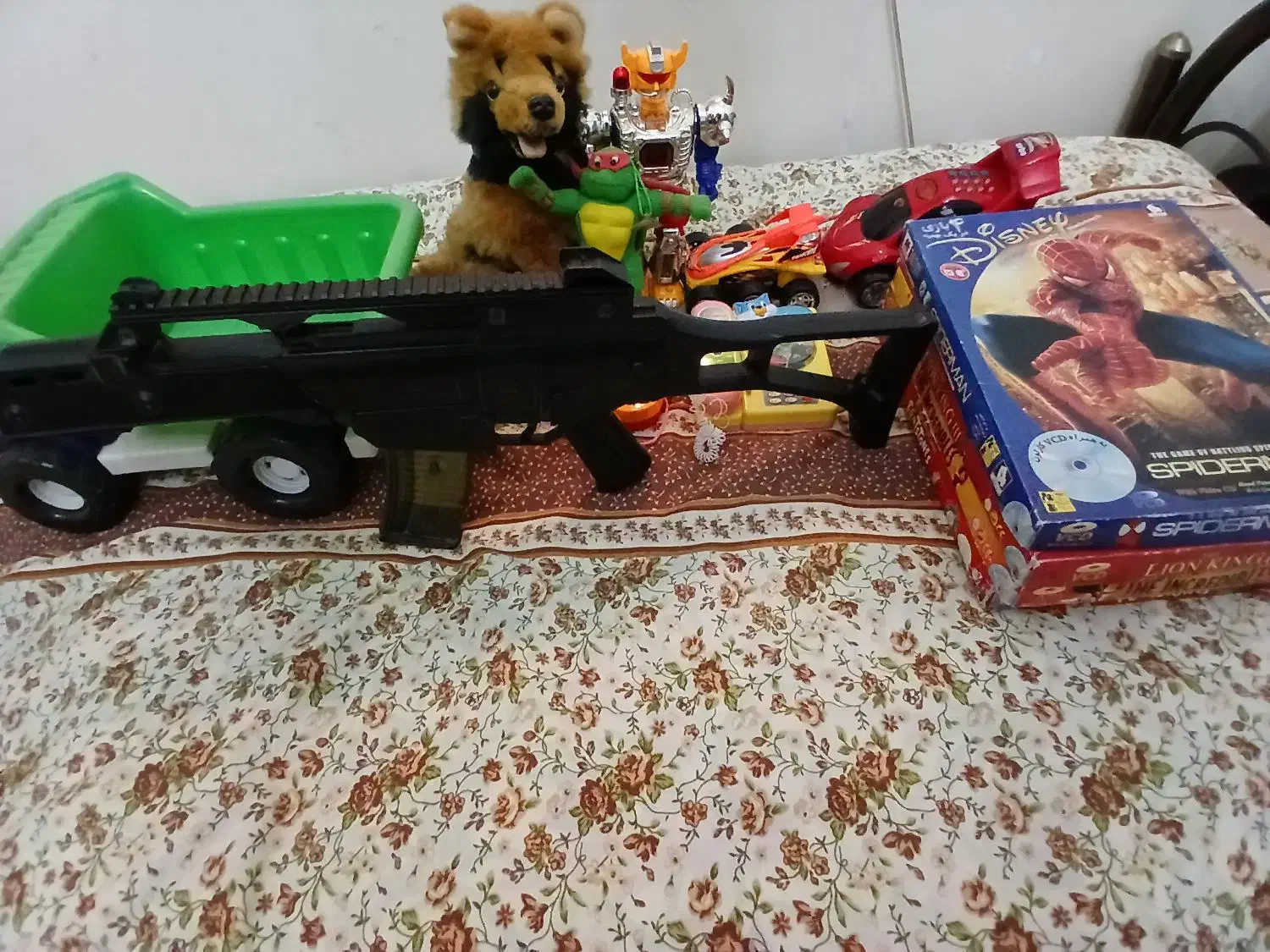 چند عدد اسباب بازی به فروش می رسد|اسباببازی بچه|همدان, |دیوار