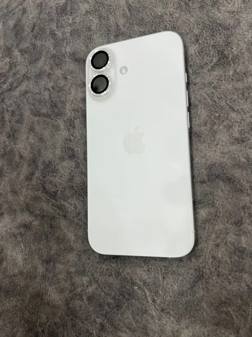 آیفون ۱۶ نرمال سفید|موبایل|اهواز, کیانپارس |دیوار