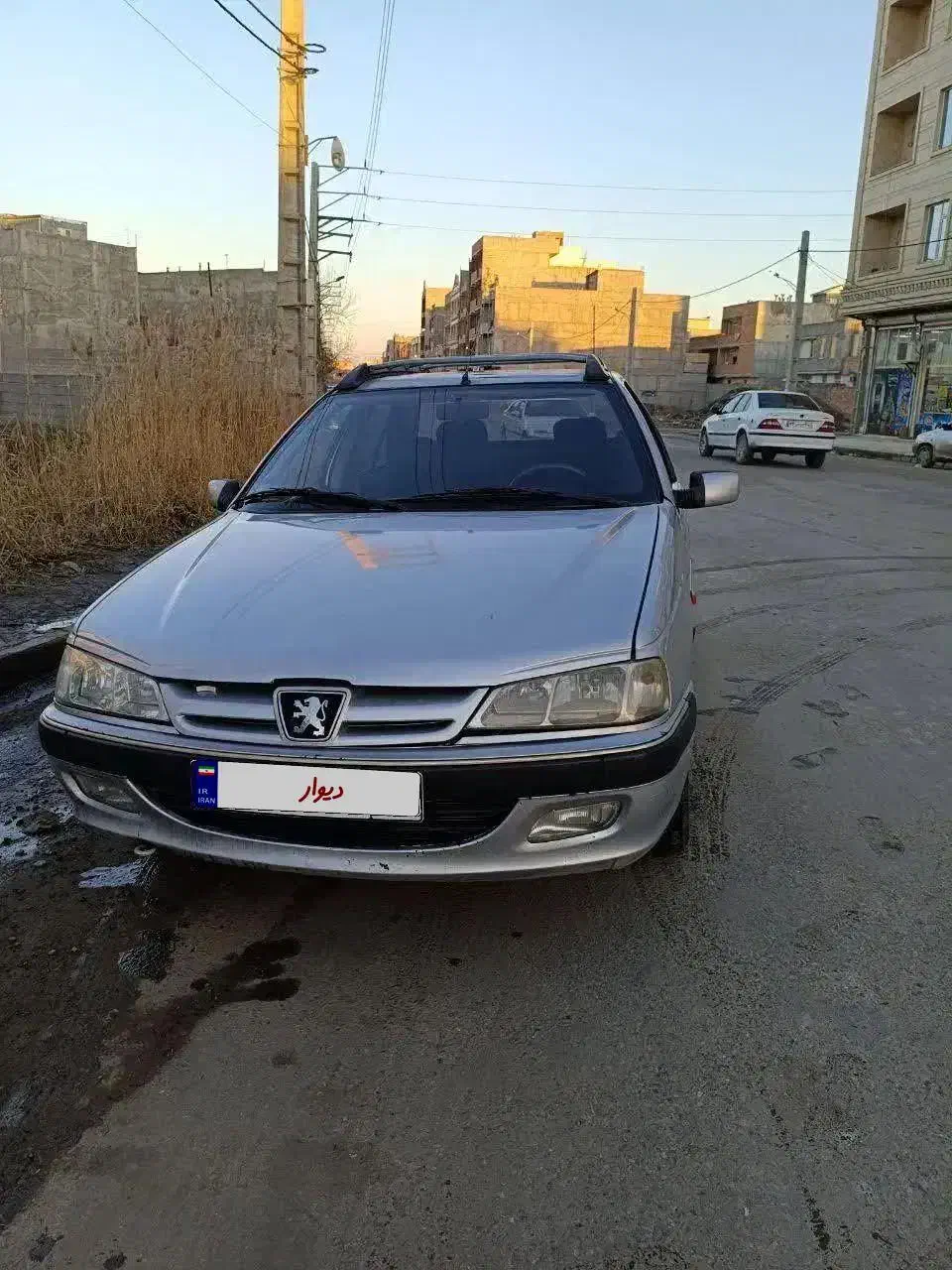 پژو پارس|خودرو سواری و وانت|پارس‌آباد, |دیوار