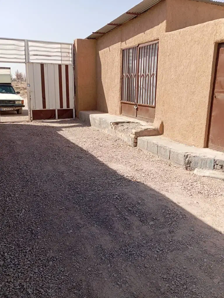 چهار دیواری ۵۰۰ متری همراه با ساخت علی آباد|فروش دفتر صنعتی، کشاورزی، تجاری|حبیب آباد, |دیوار