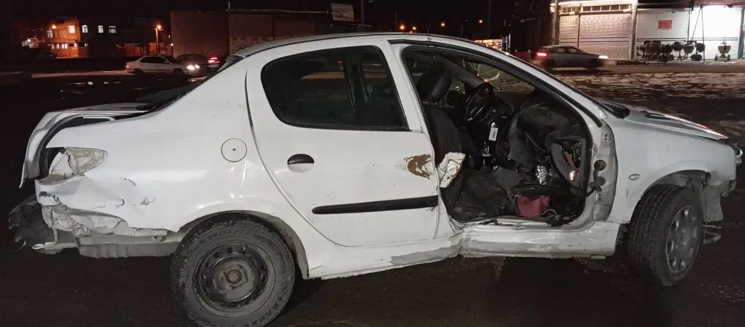 206اس دی وی 8|خودرو سواری و وانت|سلماس, |دیوار