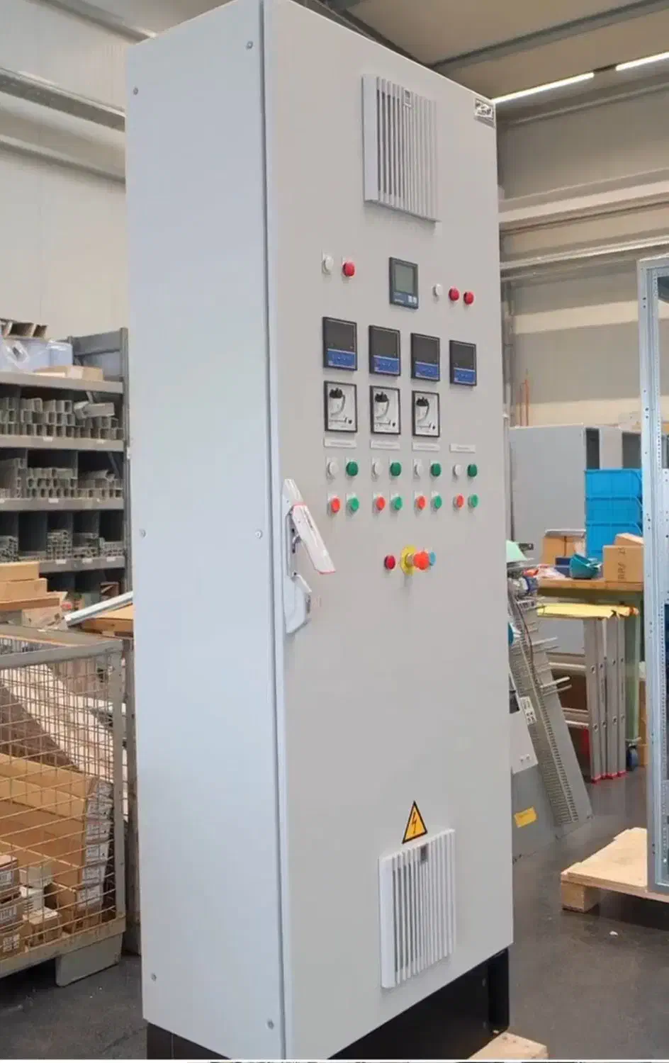 کارشناس برق صنعتی|خدمات پیشه و مهارت|اشتهارد, |دیوار