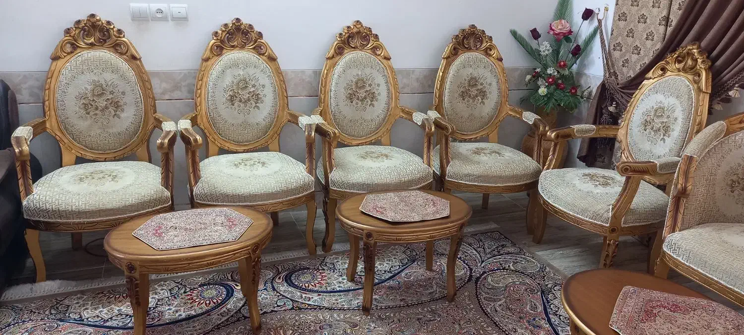 مبل ۹نفره کلاسیک|مبلمان خانگی و میز عسلی|کوهپایه, |دیوار