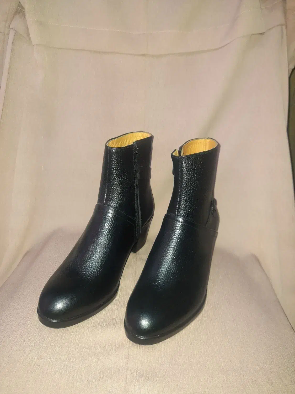 نیم بوت چرم اصل سایز ۳۹|کیف، کفش، کمربند|تبریز, |دیوار