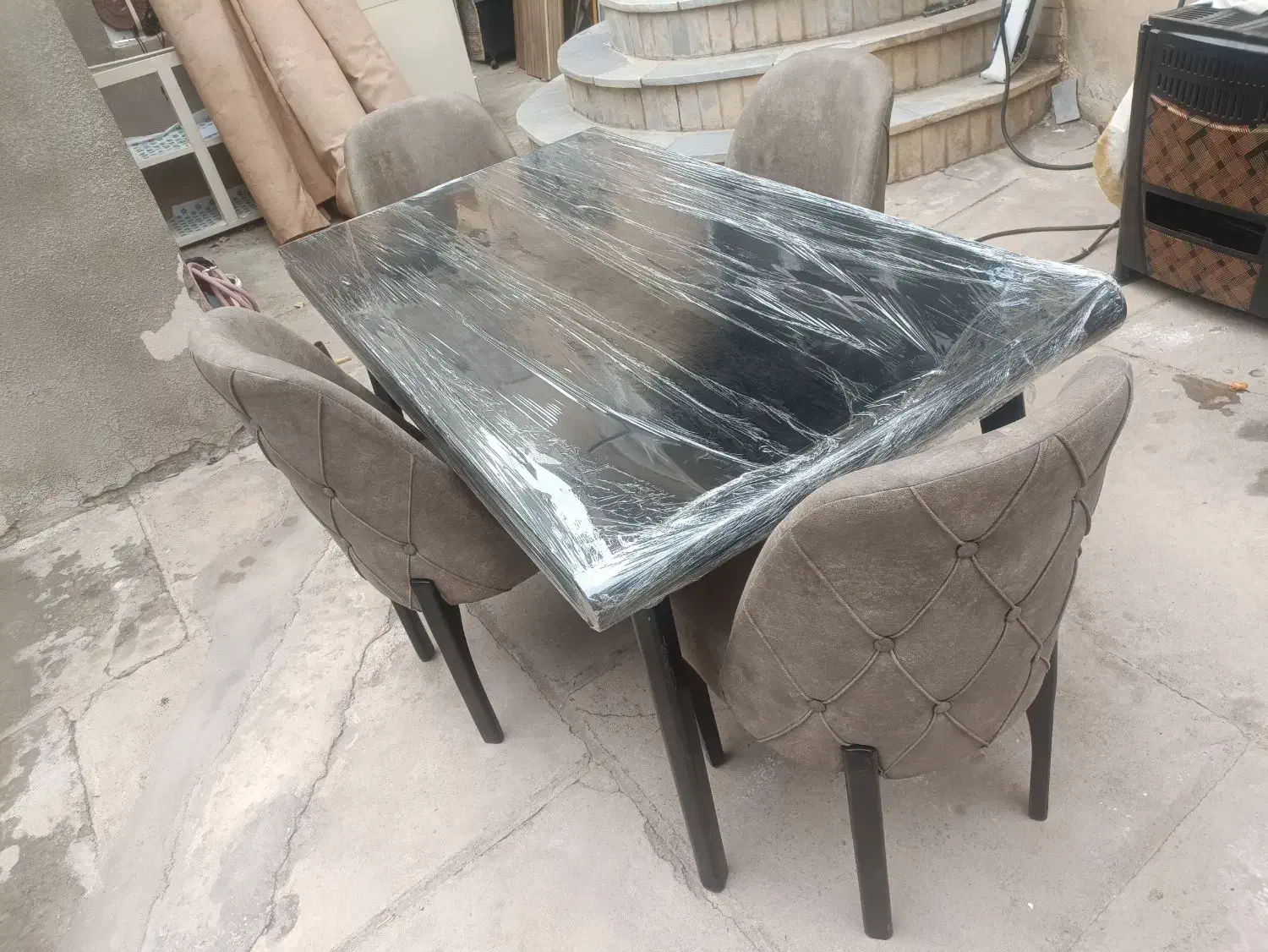 فروش نهار خوری چهار  نفره|میز و صندلی غذاخوری|سقز, |دیوار