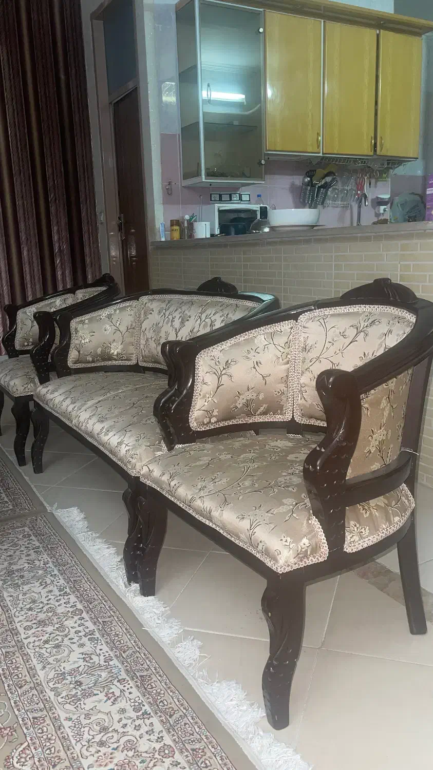 مبل چوبی ۸ نفره|مبلمان خانگی و میز عسلی|یزد, |دیوار