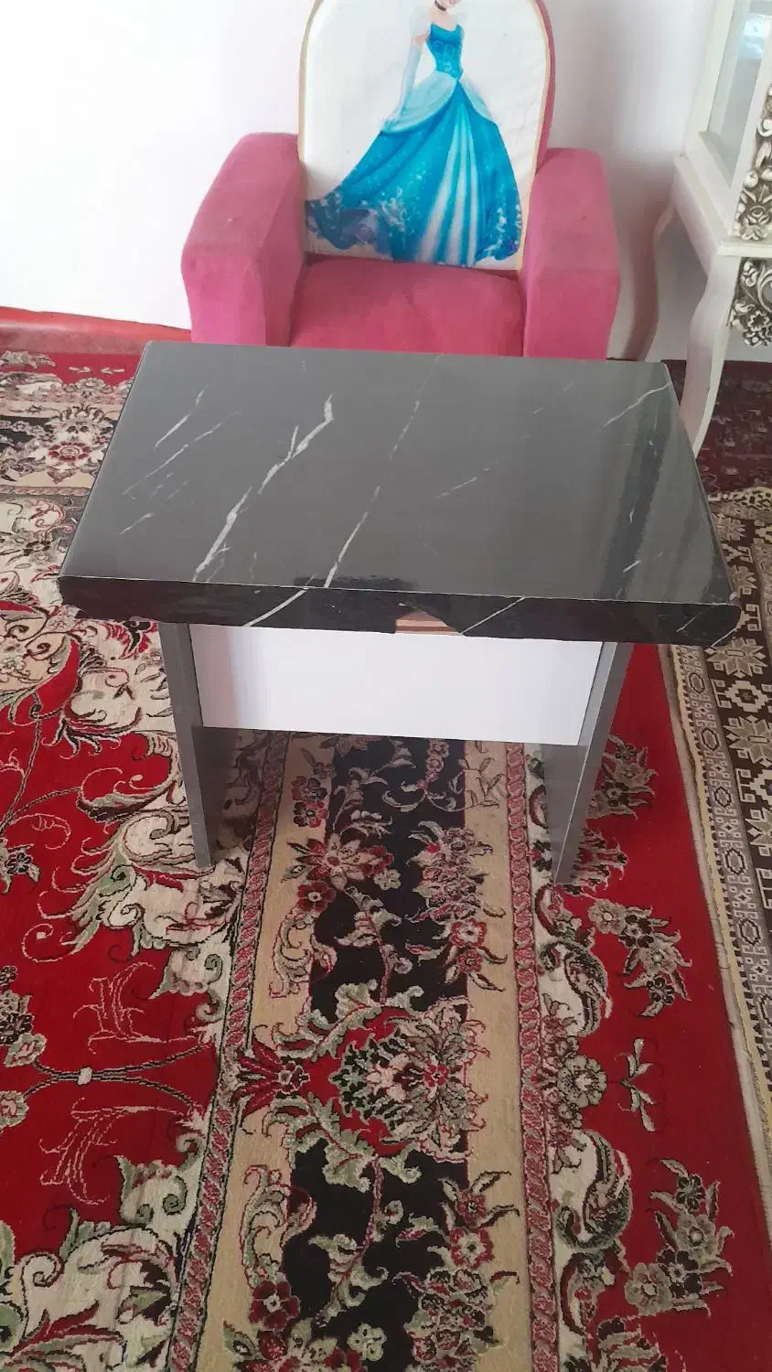 میز ومبل|میز تحریر و کامپیوتر|سراب, |دیوار