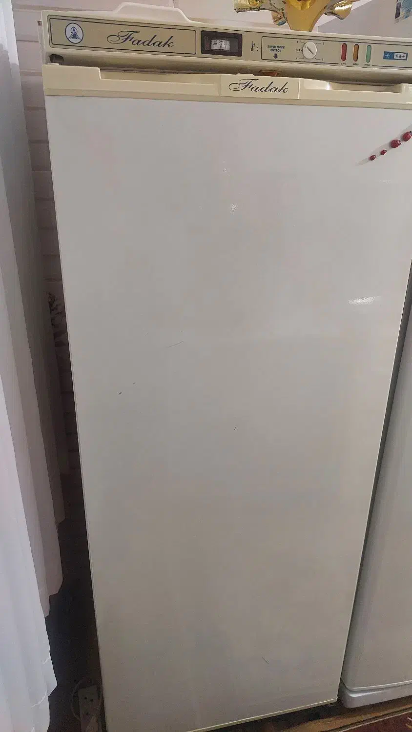 یخچال .فریزر ۷ کشو مارک فدک سالم و بشرط|یخچال و فریزر|قرچک, قشلاق جیتو|دیوار