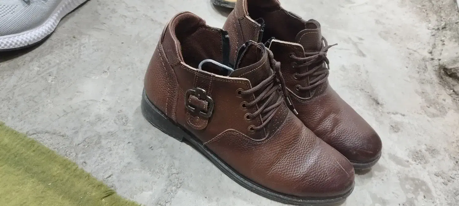 شوش|کیف، کفش، کمربند|کرخه, |دیوار