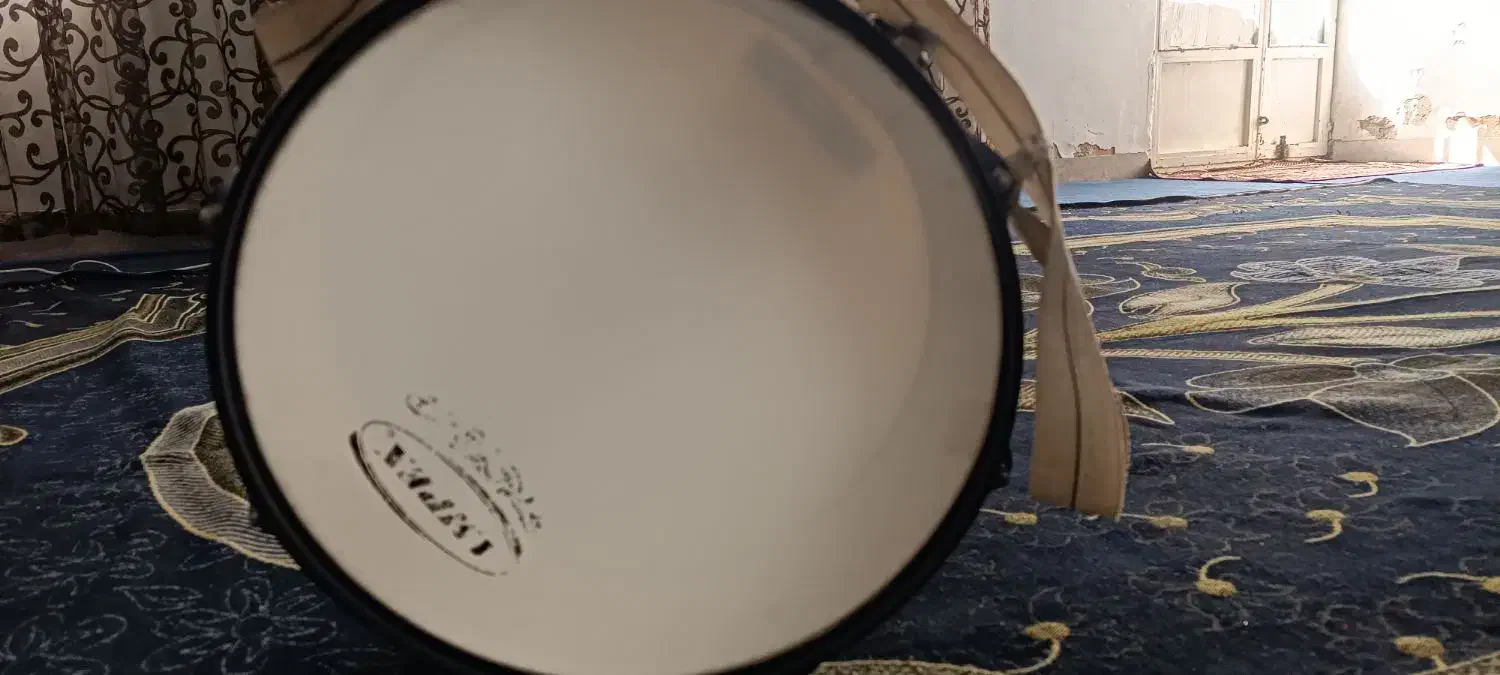 طبل ریز|درام و پرکاشن|خرم‌آباد, |دیوار