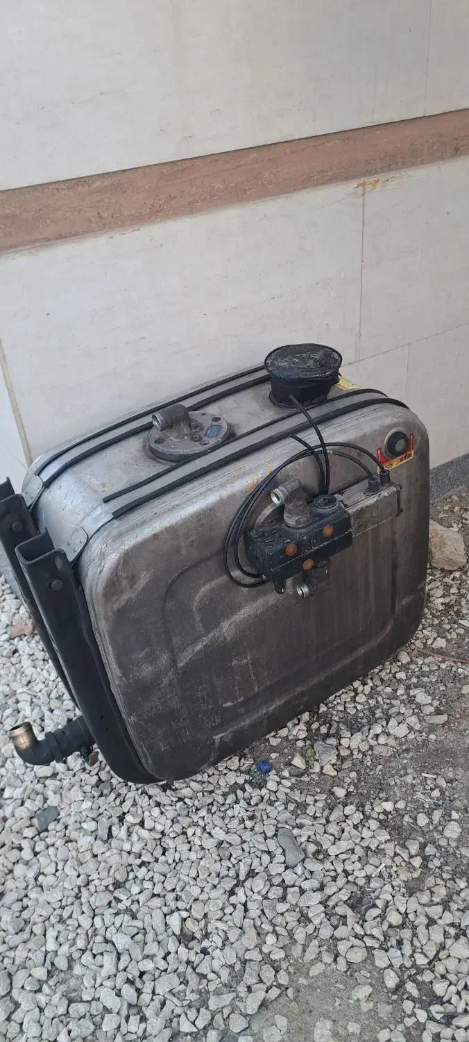 باک روغن|ماشین‌آلات صنعتی|همدان, |دیوار