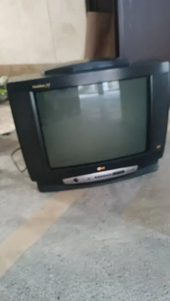 تلوزیون 21 اینچ الجی|تلویزیون و پروژکتور|اندیشه, شهرک صدف|دیوار