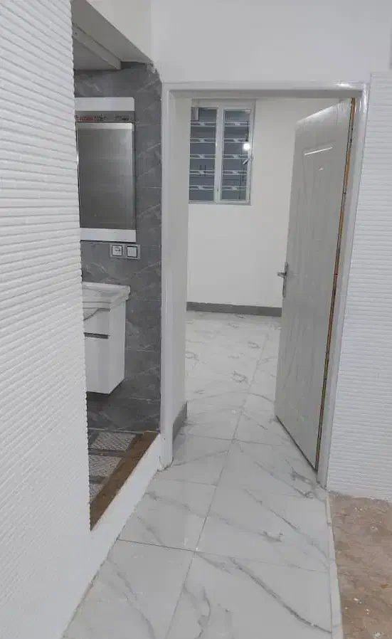 ویلایی دوطبقه تکمیل نوساز میانرود پست بانک کرونی|فروش خانه و ویلا|شیراز, حجت آباد|دیوار