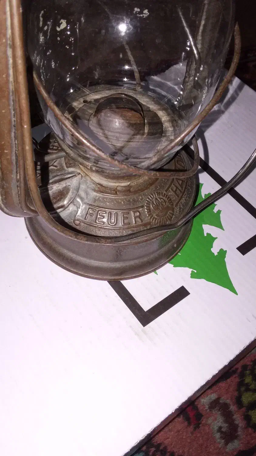 فانوس (فنر)|لامپ و چراغ|خوی, |دیوار