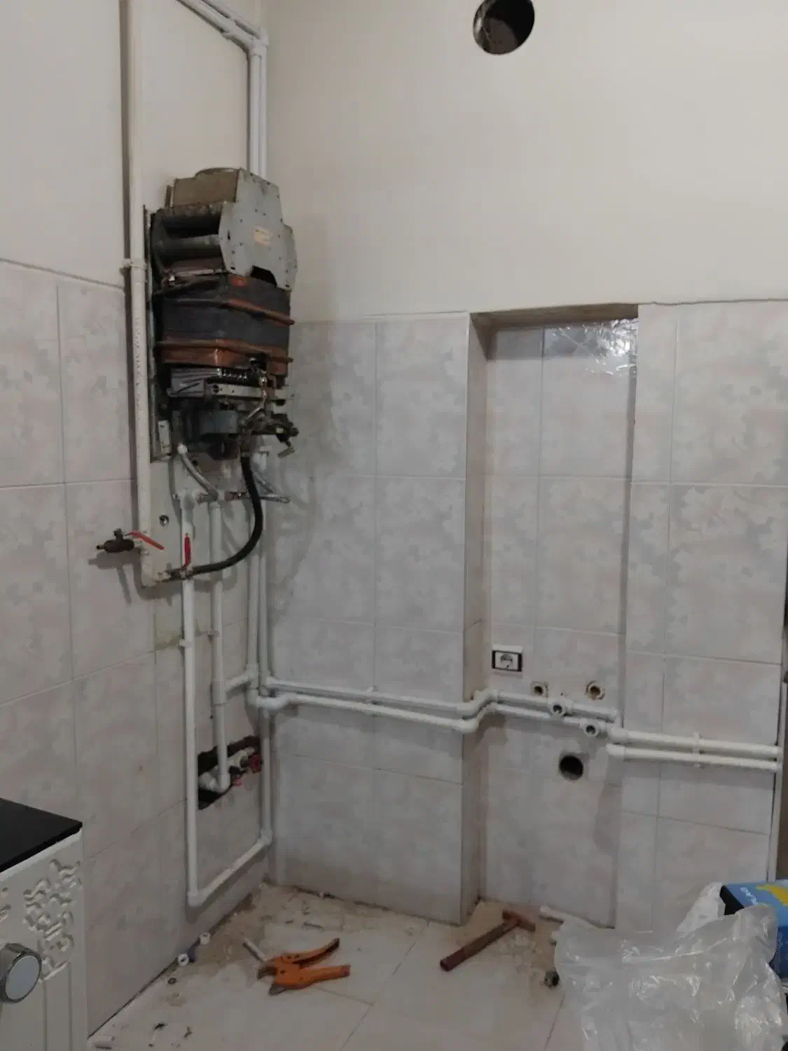 لوله کشی آب وفاضلاب ساختمان|خدمات پیشه و مهارت|همدان, |دیوار