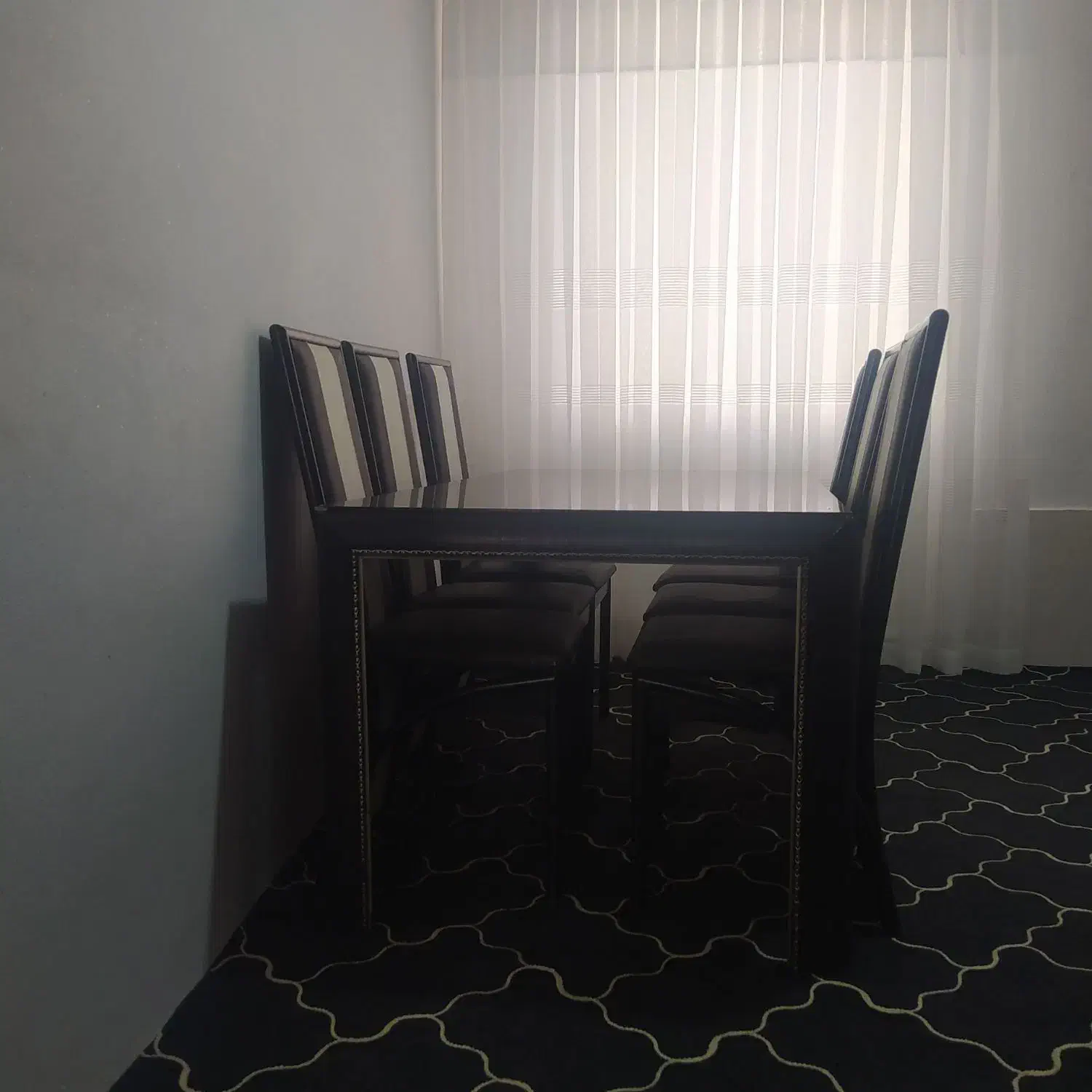 میز غذاخوری ۶ نفره|میز و صندلی غذاخوری|ارومیه, |دیوار