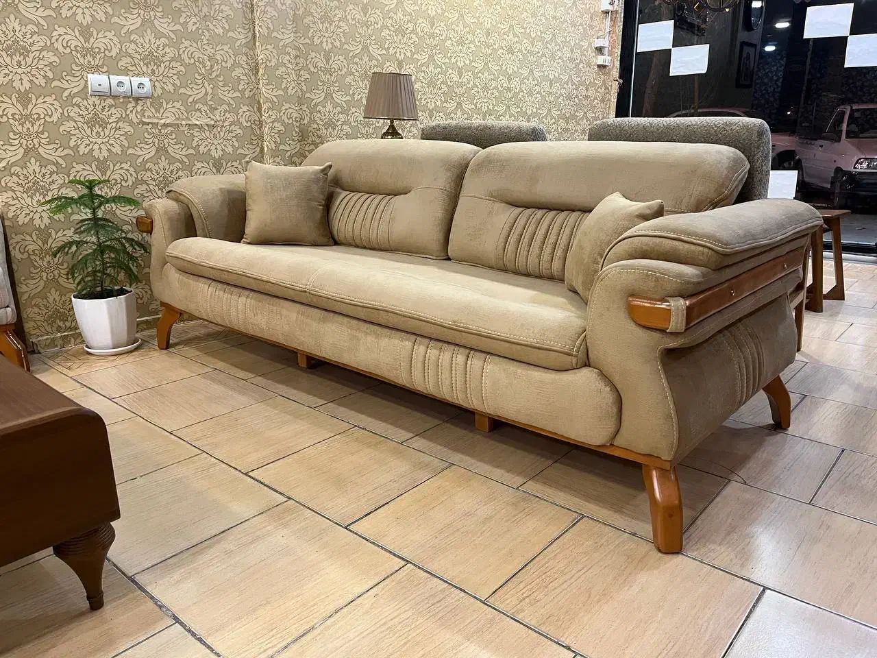 نجار.و رویه کوب|استخدام صنعتی، فنی، مهندسی|اراک, |دیوار