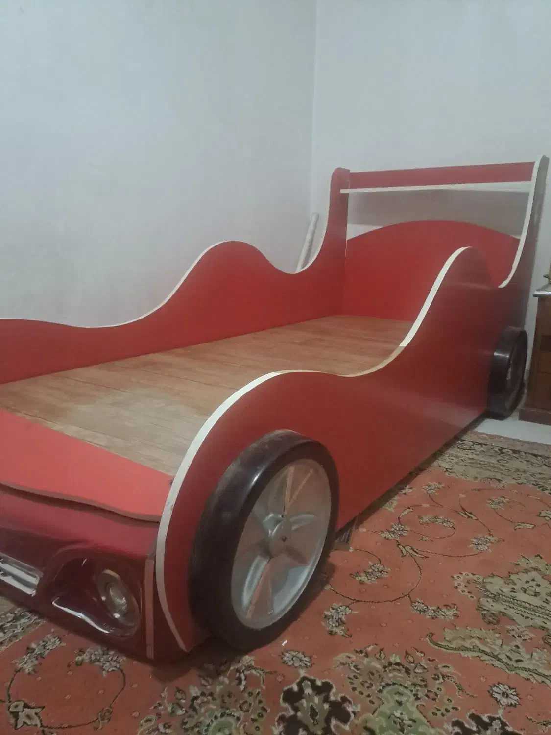 تخت خواب ماشین|تخت و سرویس خواب|تبریز, |دیوار