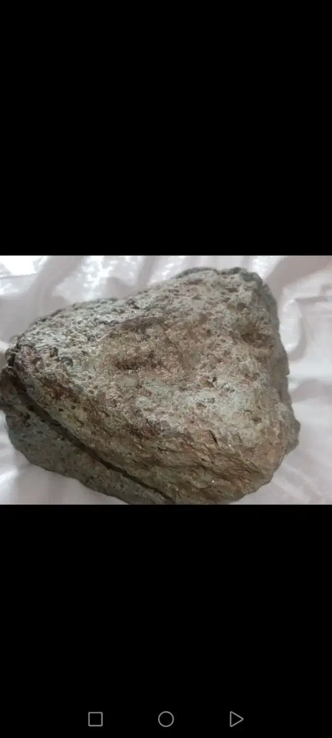 سلام دوستان نظرتون رالطف کنیدبگیدچه سنگهایی هستند|فعالیت داوطلبانه|قم, آرامستان بهشت معصومه|دیوار