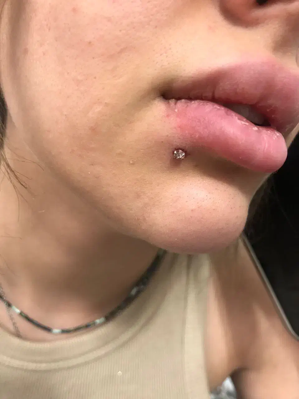 پیرسینگ تمام نقاط بدن|خدمات آرایشگری و زیبایی|پرند, فاز ۲|دیوار