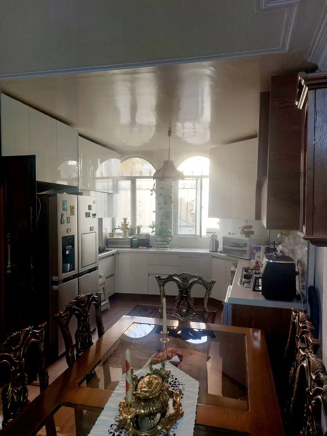 90متر واحد آپارتمانی نورگیر با 13متر بالکن خ خبازی