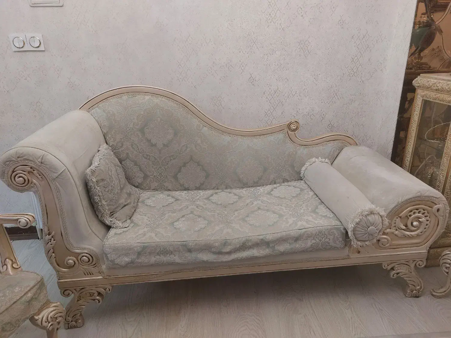 مبل و میز ناهار خوری|مبلمان خانگی و میز عسلی|تهران, سازمان برنامه جنوبی|دیوار