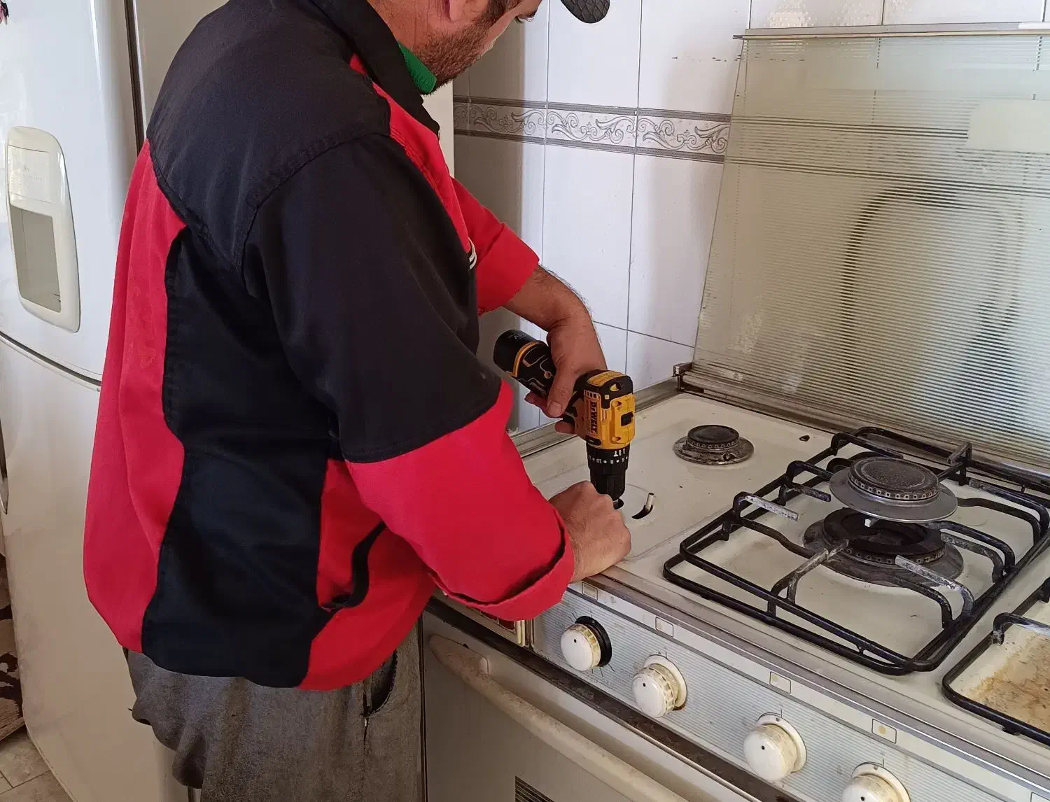 لوله کش،تعمیرات اجاق گاز،نصب تعمیرشیرآلات در پردیس|خدمات پیشه و مهارت|پردیس, فاز ۲|دیوار