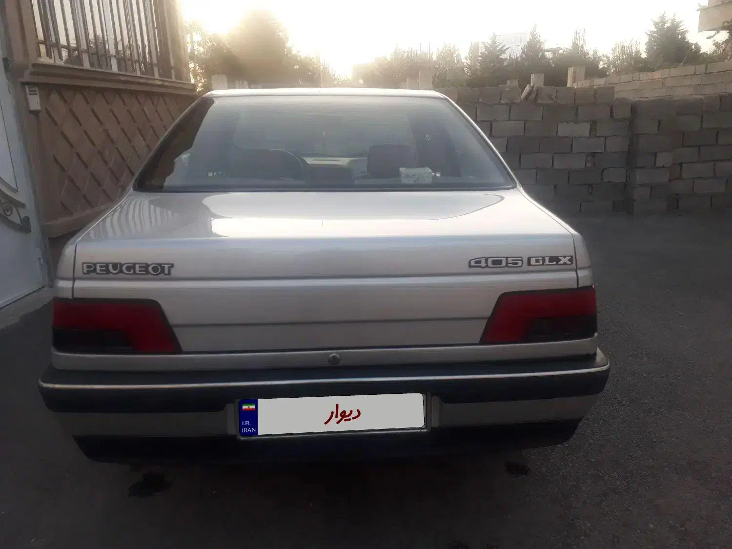 پژو۴۰۵ دوگانه سوز۲۸۰کارکرد|خودرو سواری و وانت|کرمانشاه, |دیوار