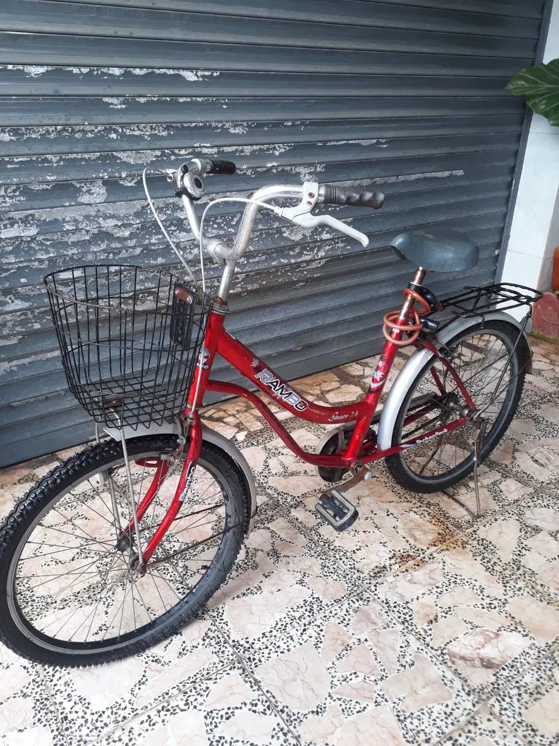 فروش دوچرخه رامبو بزرگسالان|دوچرخه، اسکیت، اسکوتر|بندر انزلی, میان پشته|دیوار