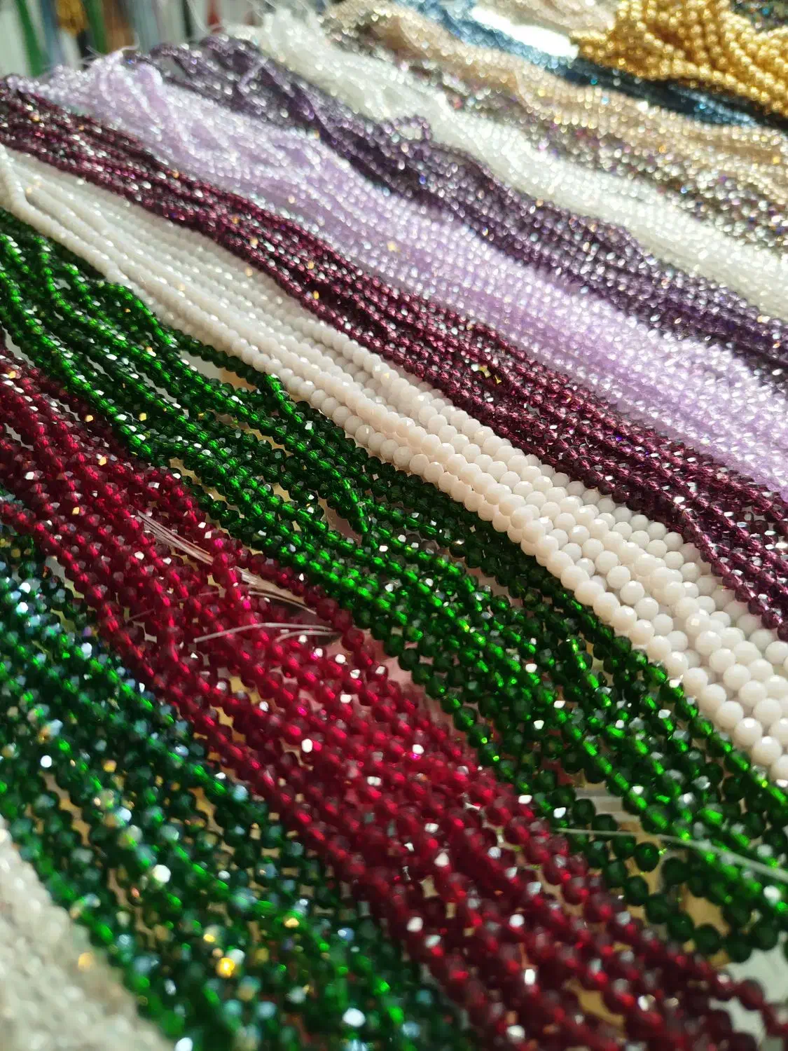 خرازی|لوازم خیاطی و بافتنی|کاشان, راوند|دیوار