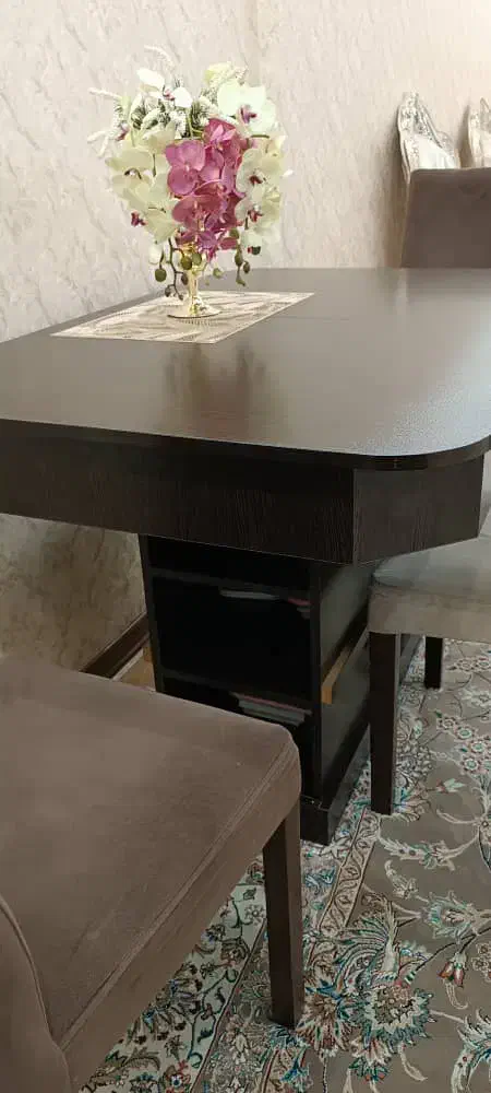 میز غذا خوری ۴نفره ( با قابلیت تبدیل به ۵نفر )|میز و صندلی غذاخوری|اهواز, کوی باهنر|دیوار