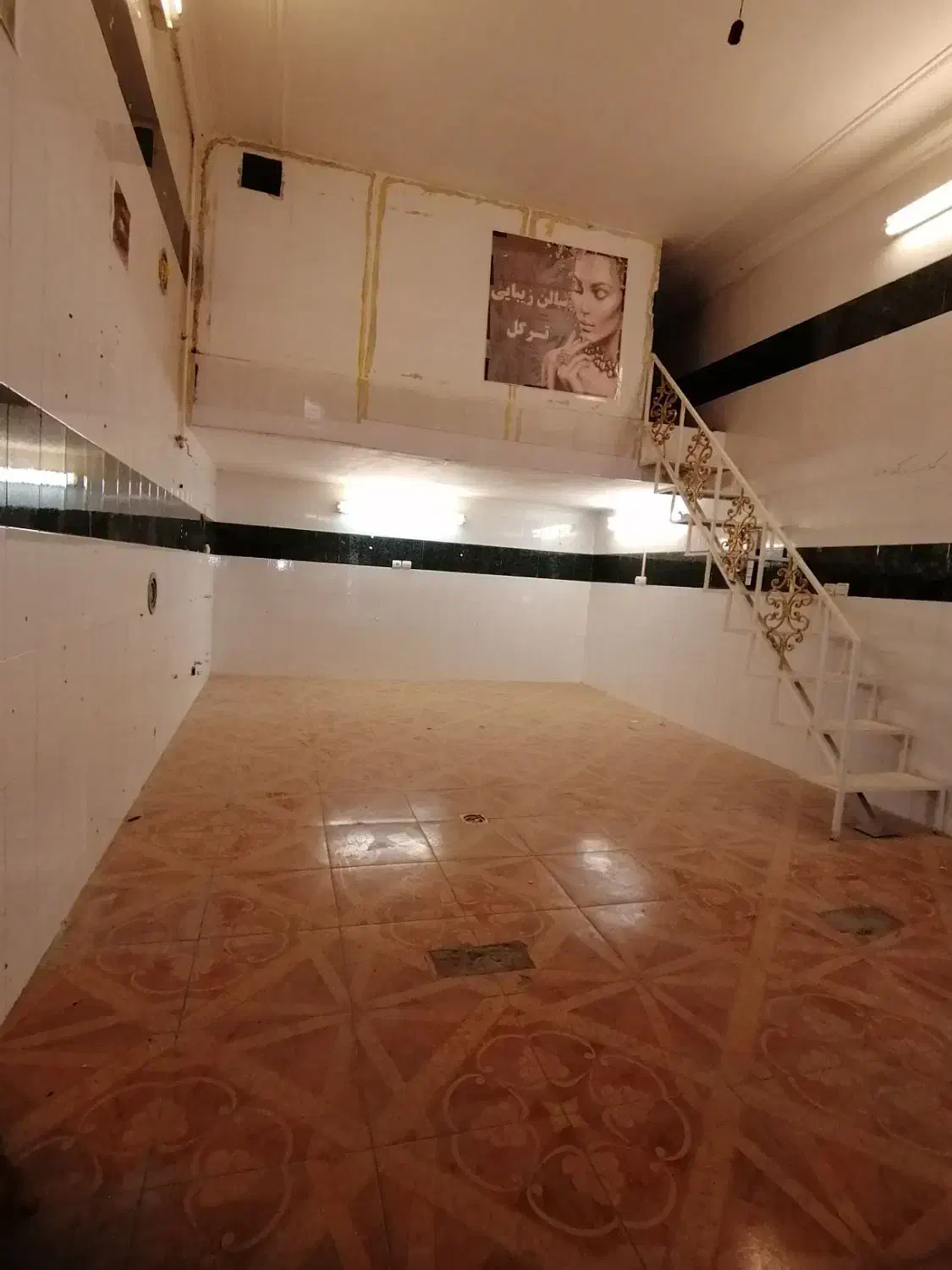 مغازه چهارراه باهنر، 20 متری قهرمانی|اجارهٔ مغازه و غرفه|شیراز, قالیشویی|دیوار