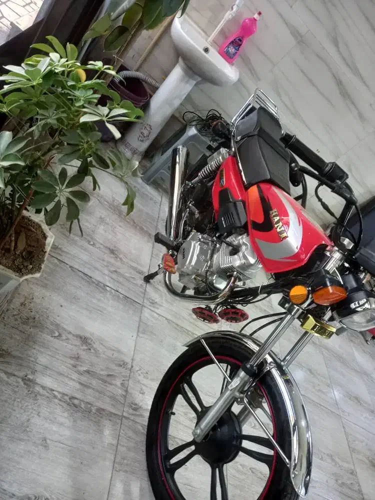 هوندا مدل 1403در حد خشک|موتورسیکلت|نسیمشهر, |دیوار