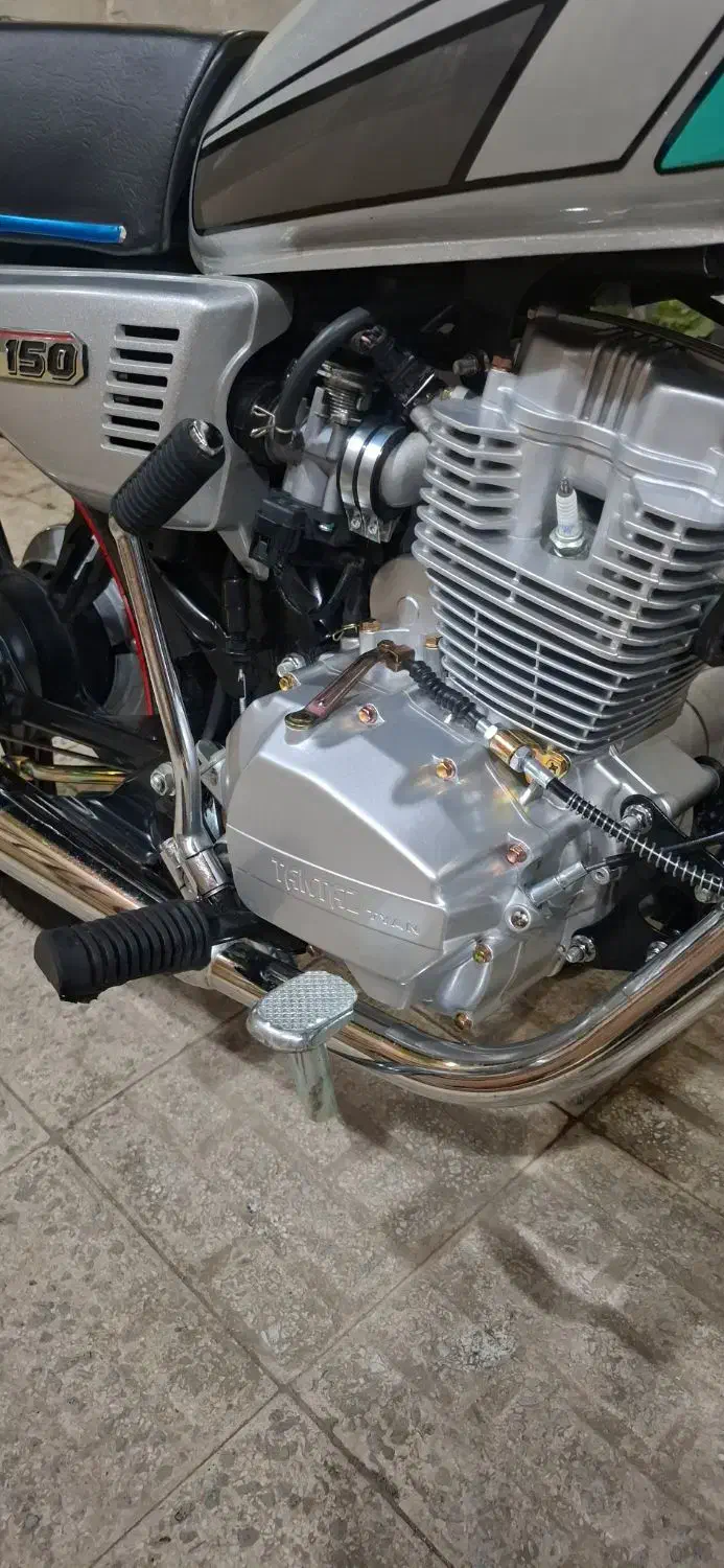 موتور تمیز کم کارکرده میخام بفروشم|موتورسیکلت|رشت, فرزانه|دیوار