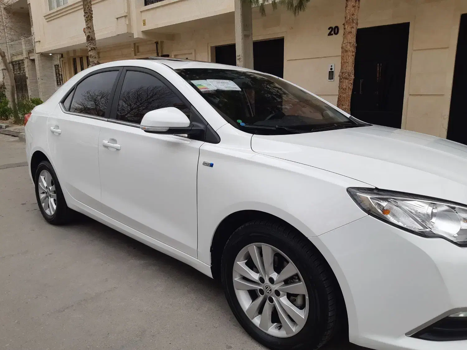 ام جی ۳۶۰ اتوماتیک توربو شارژ|خودرو سواری و وانت|مشهد, دانشجو|دیوار