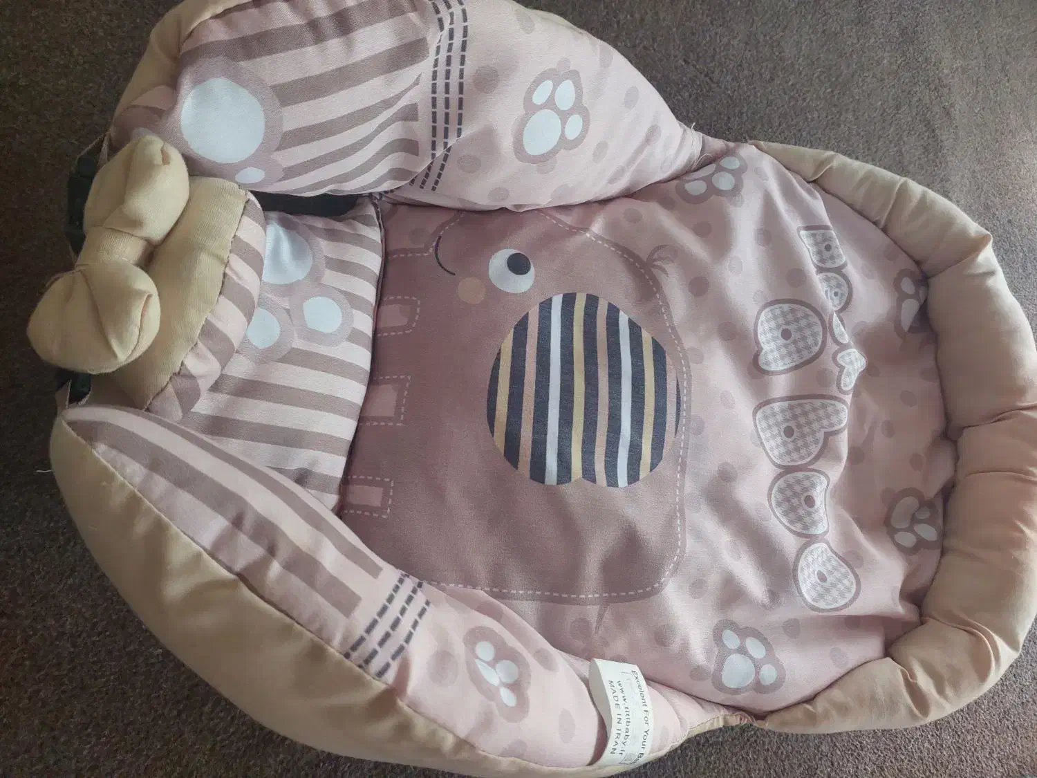 آغوش نوزاد|اسباب و اثاث بچه|پیربازار, |دیوار