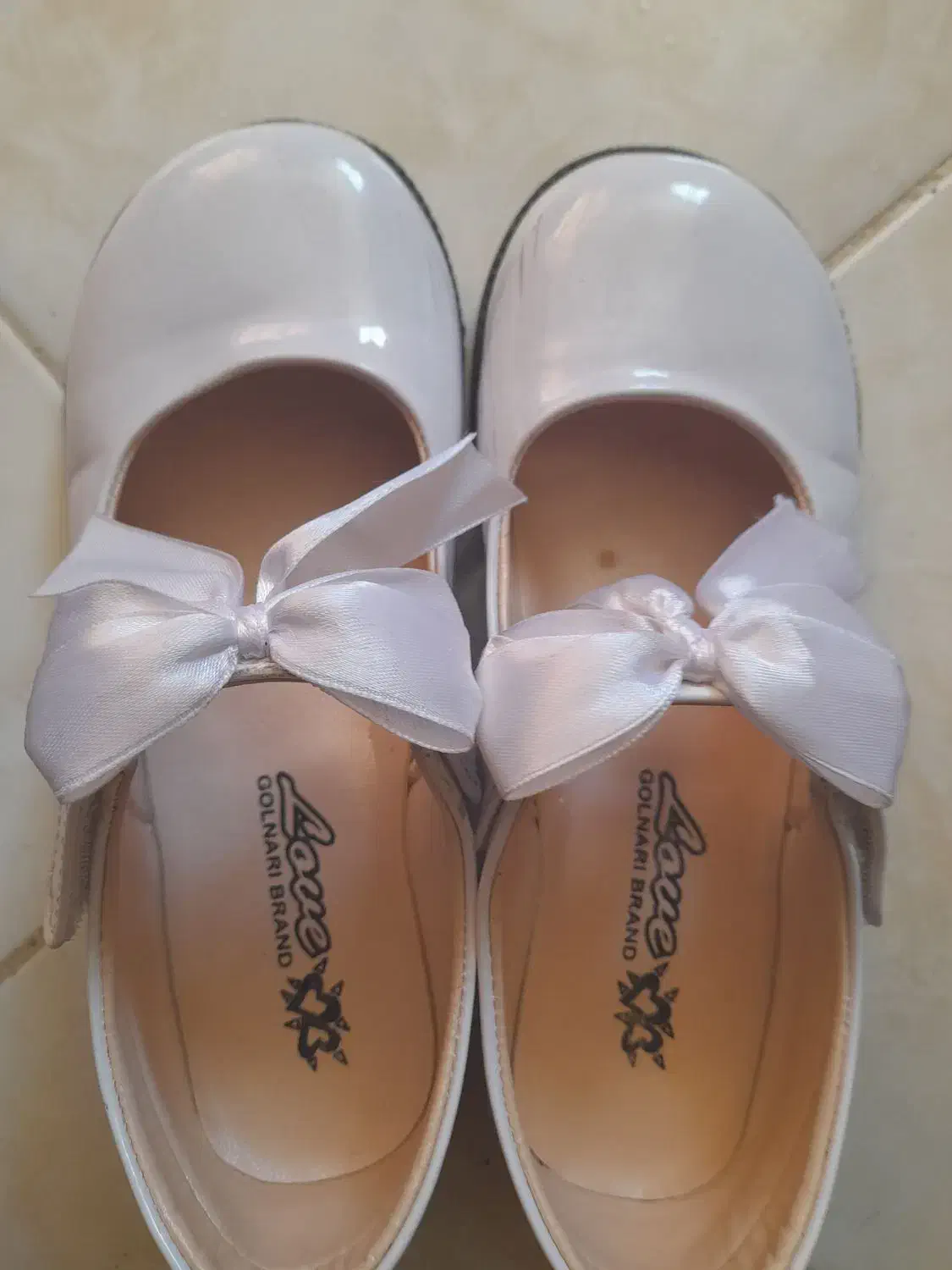 کفش وپیراهن مجلسی دخترونه|کفش و لباس بچه|شاهینشهر, شهرک گلدیس|دیوار