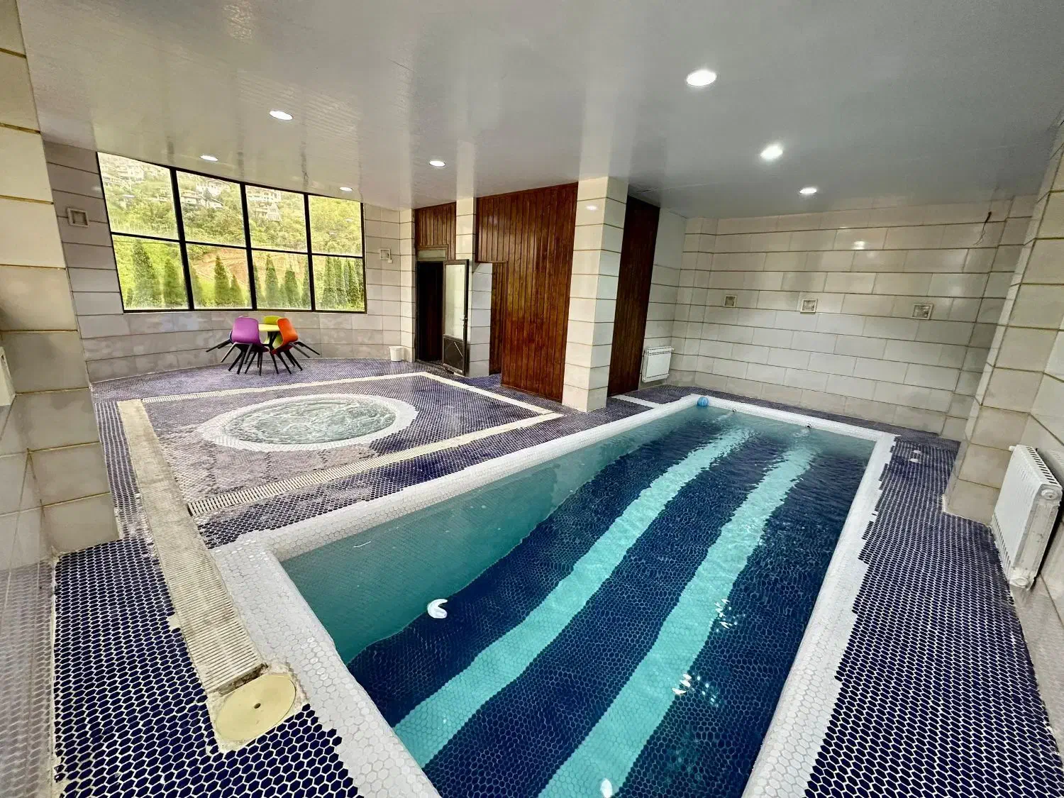 اجاره ویلا استخر دار جنگلی ساحلی مناسب|اجارهٔ کوتاه‌مدت ویلا و باغ|رامسر, |دیوار