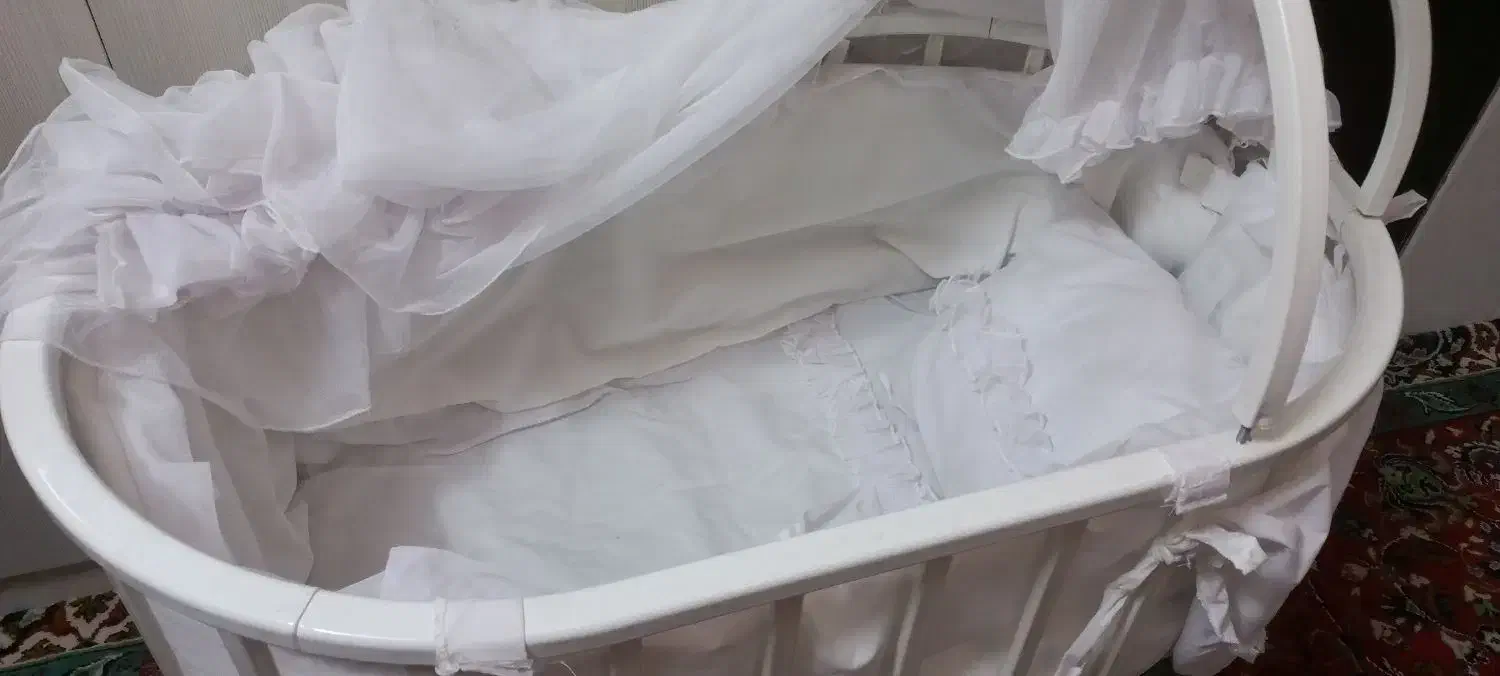 گهواره نوزاد|تخت و سرویس خواب|نیشابور, تریا پارک|دیوار