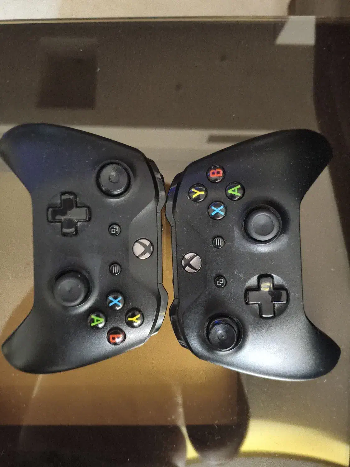ایکس باکس وان ایکسxbox one x|کنسول، بازی ویدئویی و آنلاین|اصفهان, دشتستان|دیوار