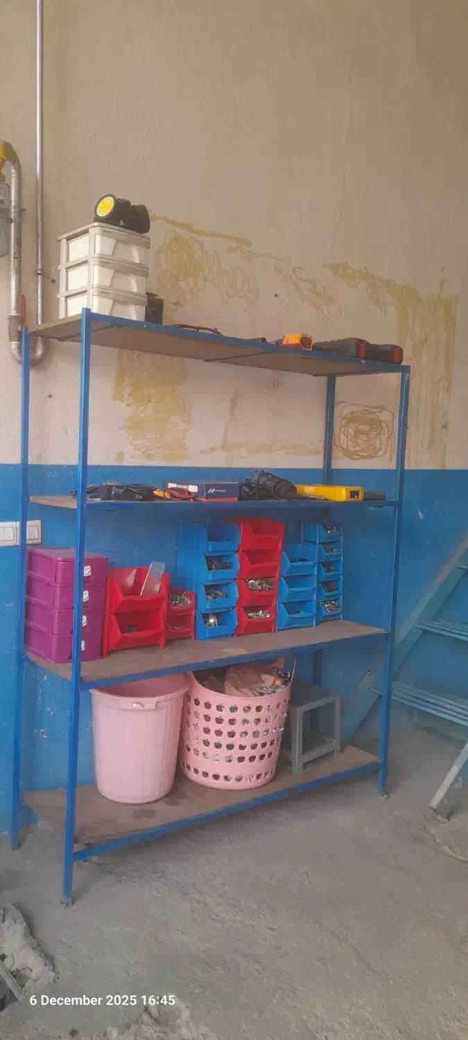 قفسه ۴ طبقه ی تعمیرگاهی و یدکی|فروشگاه و مغازه|بانه, |دیوار