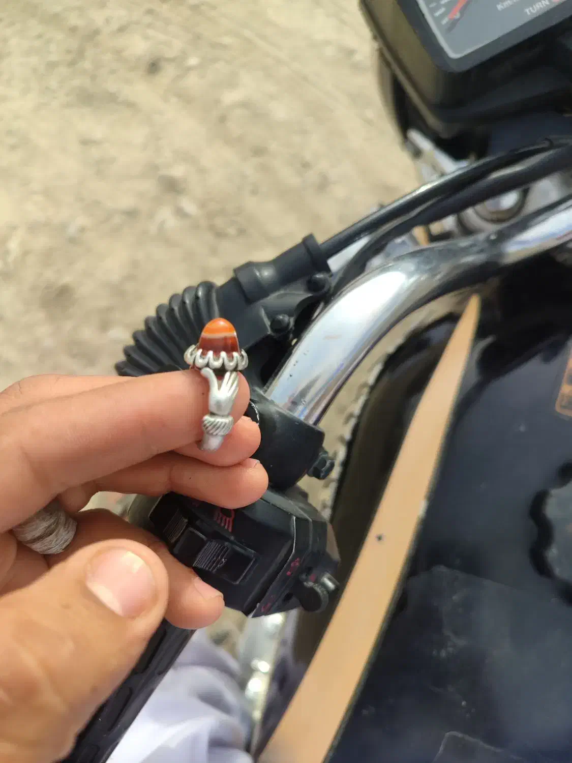 چله و ساعت|جواهرات|مهرستان, |دیوار